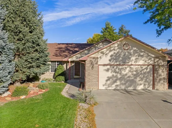 2410 Maplewood Cir, Longmont, CO 80503