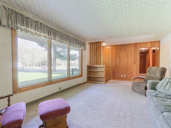 5th image of 405 Jordan Rd
