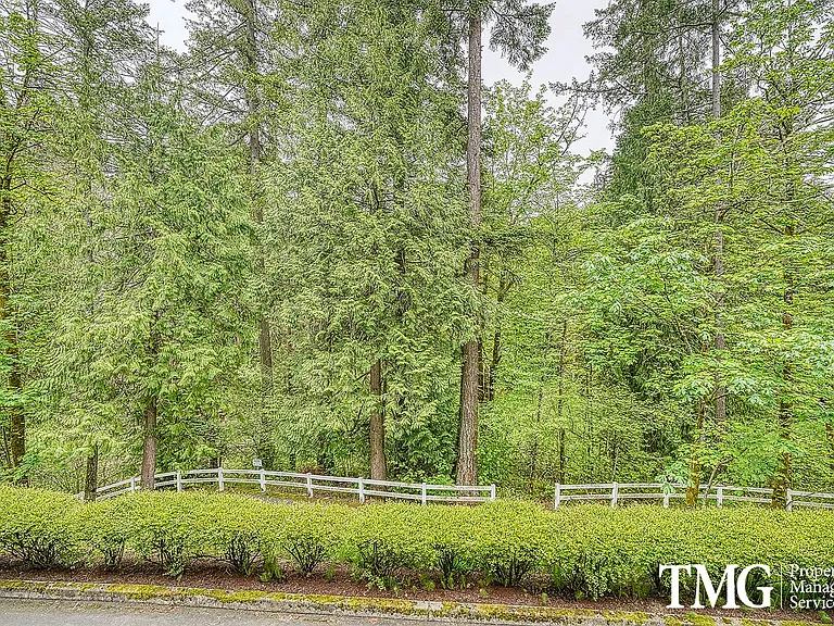 10424 SW Windwood Way — Photo 18