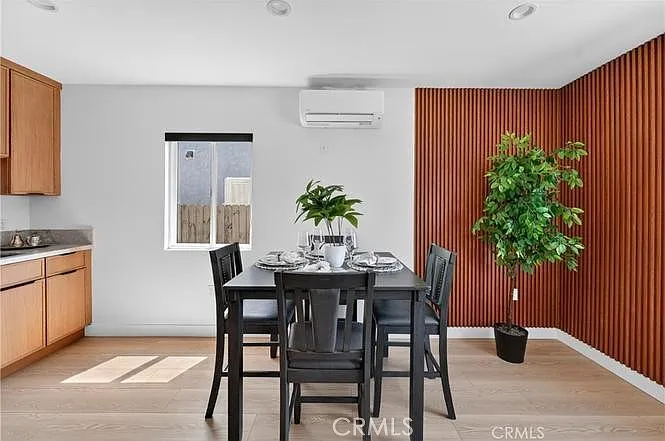 846 N Washington Pl — Photo 7