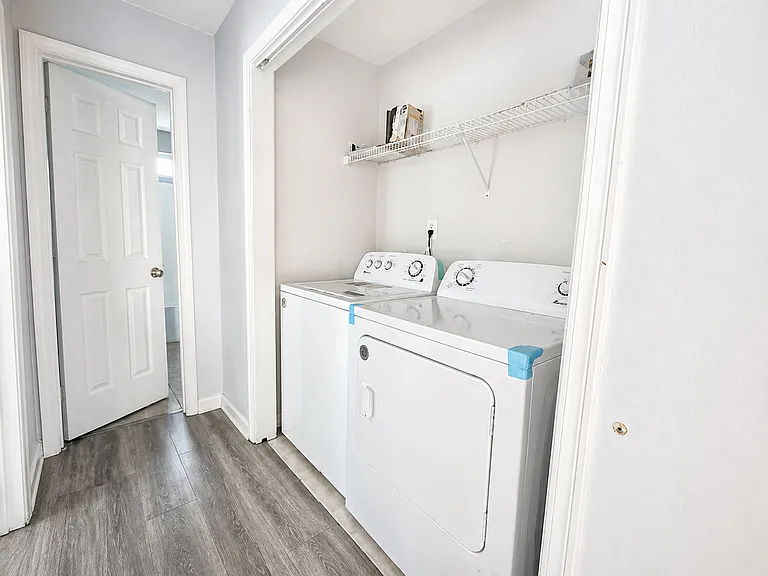 5013 Kens Ct — Photo 11