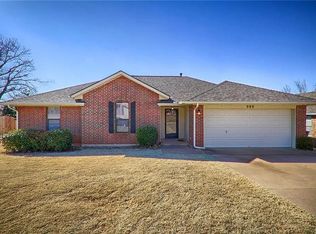 909 Willis Way, Edmond, OK 73034