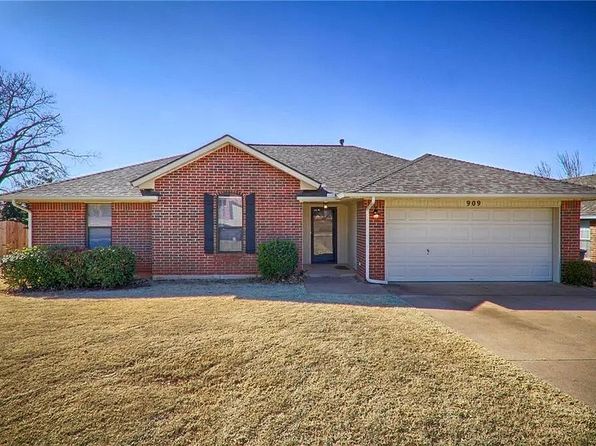 909 Willis Way