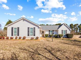 11058 Hunters Ln, Hampton, GA 30228