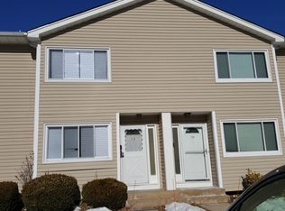 10 Davids Ct, Dayton, NJ 08810
