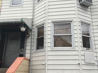 6119 Washington St, West New York, NJ 07093