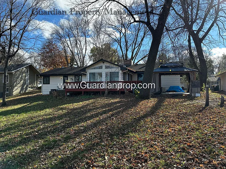 3304 Skyview Dr — Photo 27