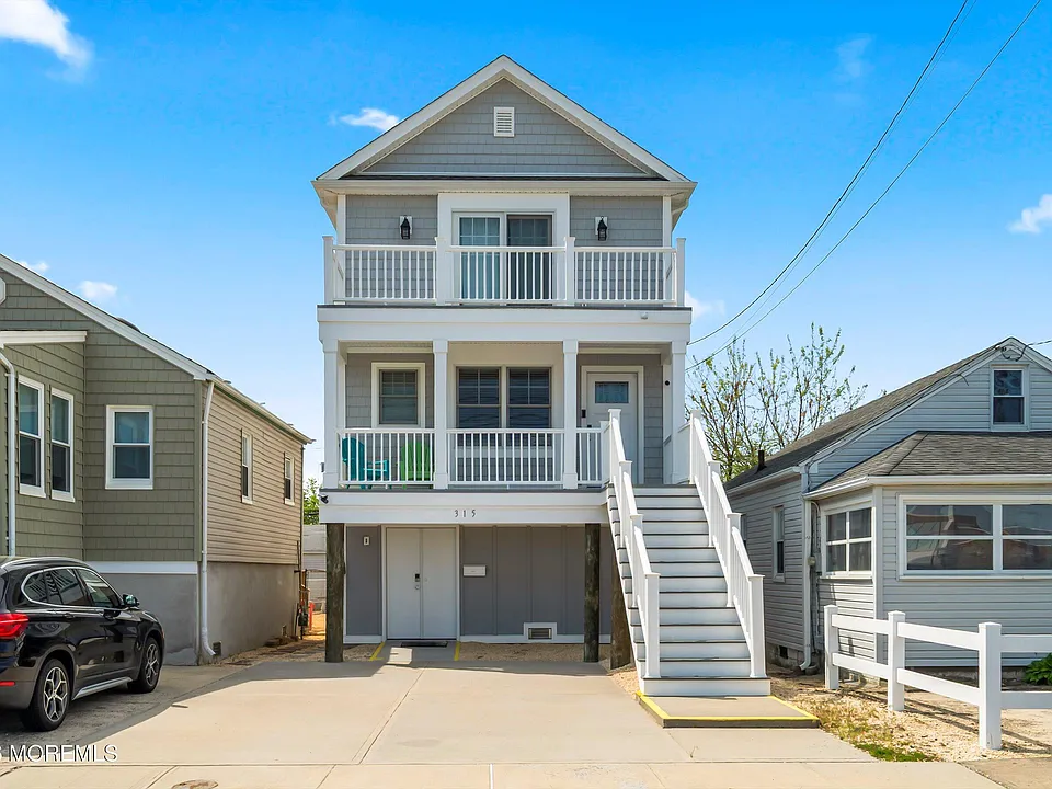 315 Hiering Ave