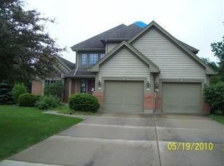 10224 Park Edge Dr, Dayton, OH 45458