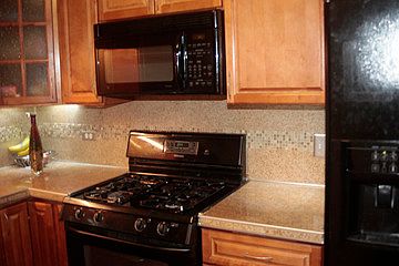 2nd image of 2716 Laurel Ct