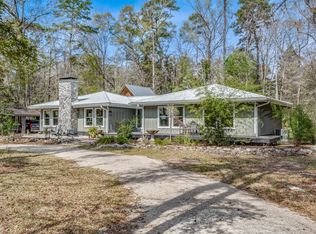 72 Mysterious Waters Rd, Crawfordville, FL 32327