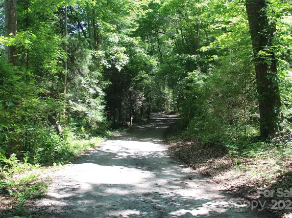 1425 Needmore Rd, Woodleaf, NC 27054