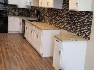 639 11th St, Randlett, OK 73562