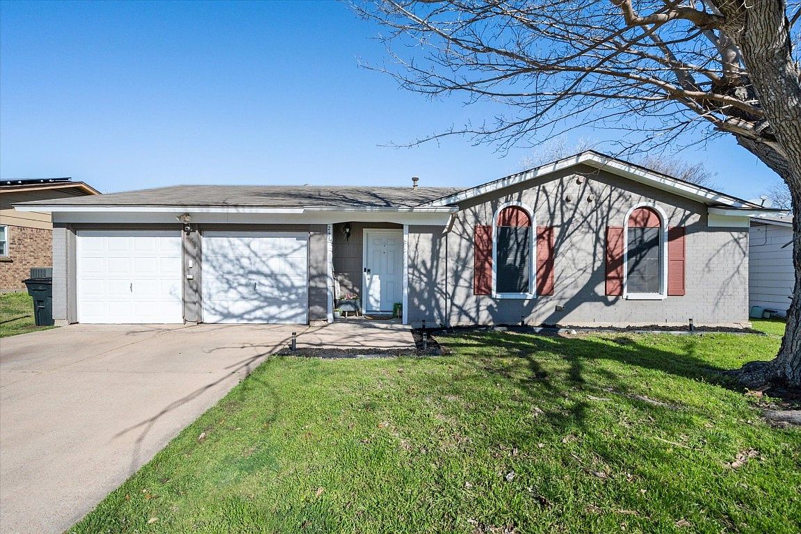 241 Malone Ave, Crowley, TX 76036 Zillow