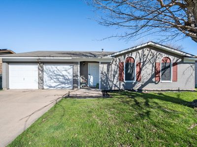241 E Malone Ave, Crowley, TX, 76036