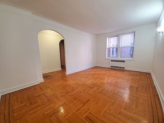 1st image of 4215 43rd Ave APT B11
