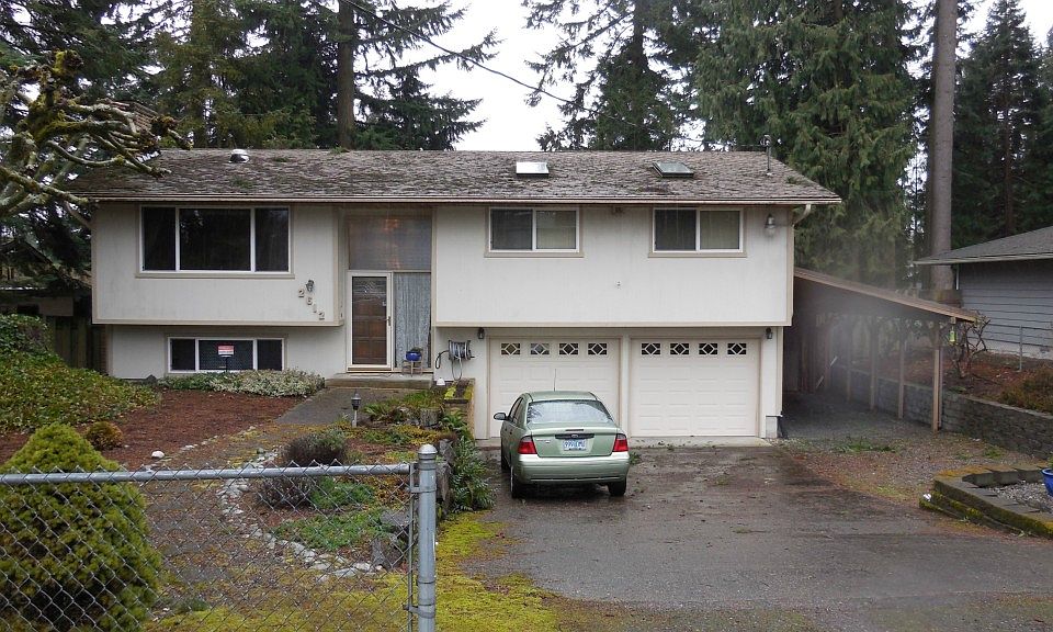 1st image of 2612 133rd Pl SE