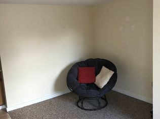 11 2nd St APT 5, Dover, NH 03820