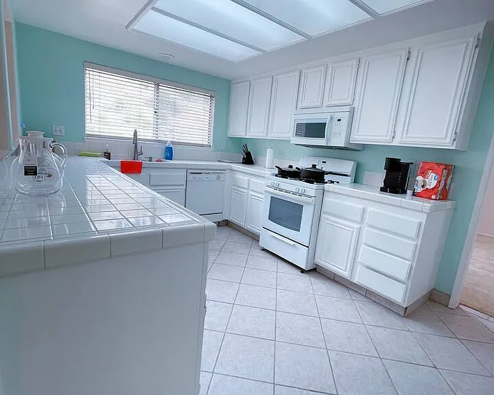 541 Bruin Dr #R3 — Photo 6
