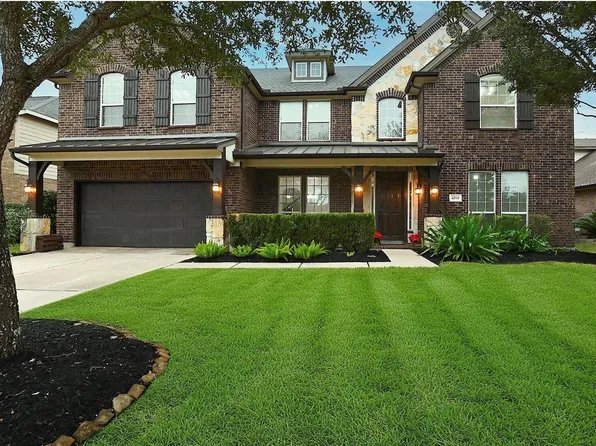 6010 Green Meadows Ln, Katy, TX 77493