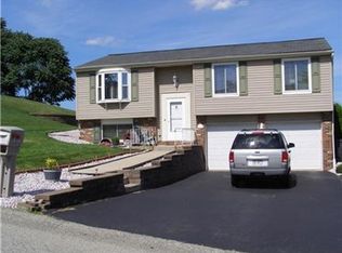 8983 Delaware Ave, North Huntingdon, PA 15642