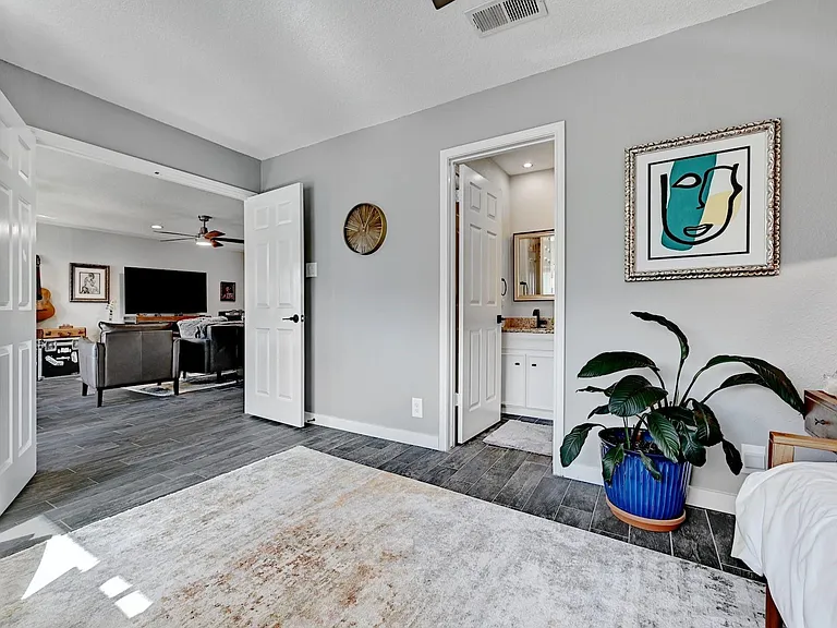 11133 Pinehurst Dr #C — Photo 23