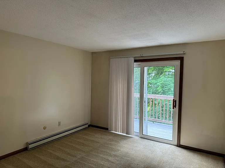35 Seminary Hl #19B — Photo 7