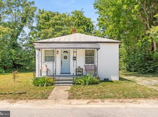 24 S Burch St, Petersburg, VA 23803