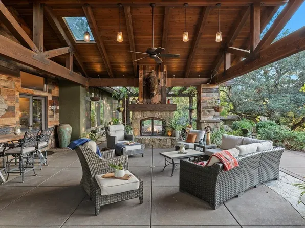 1335 Horsemill Rd, El Cajon, CA 92021