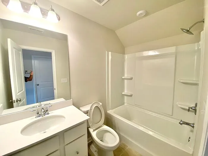 230 Mahone Dr — Photo 20