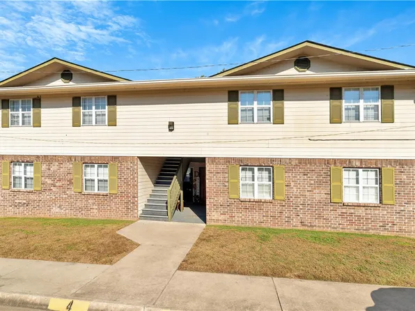 505 Kalamazoo Rd, Paris, AR 72855