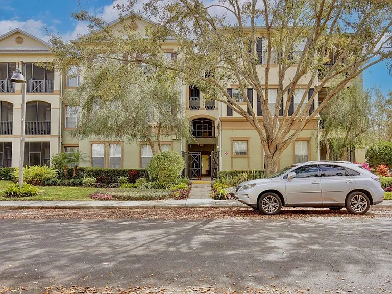 11564 Mizzon Dr #914 — Photo 1