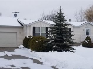 5068 Adams Way, Little Suamico, WI 54141