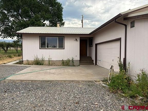 3rd image of 1042 Indian Camp Avenue