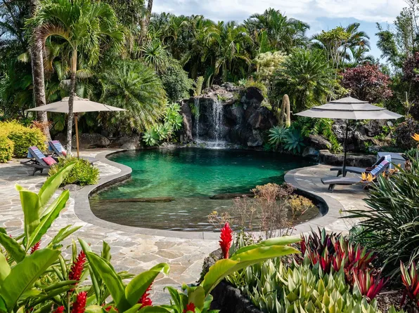 110 Mehana Rd, Haiku, HI 96708