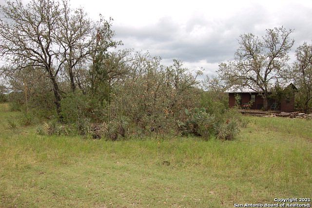 1st image of 225 County Road 321