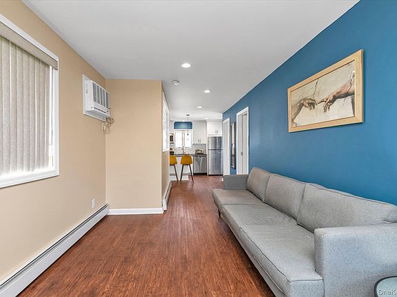 4th image of 491 Oakland Avenue