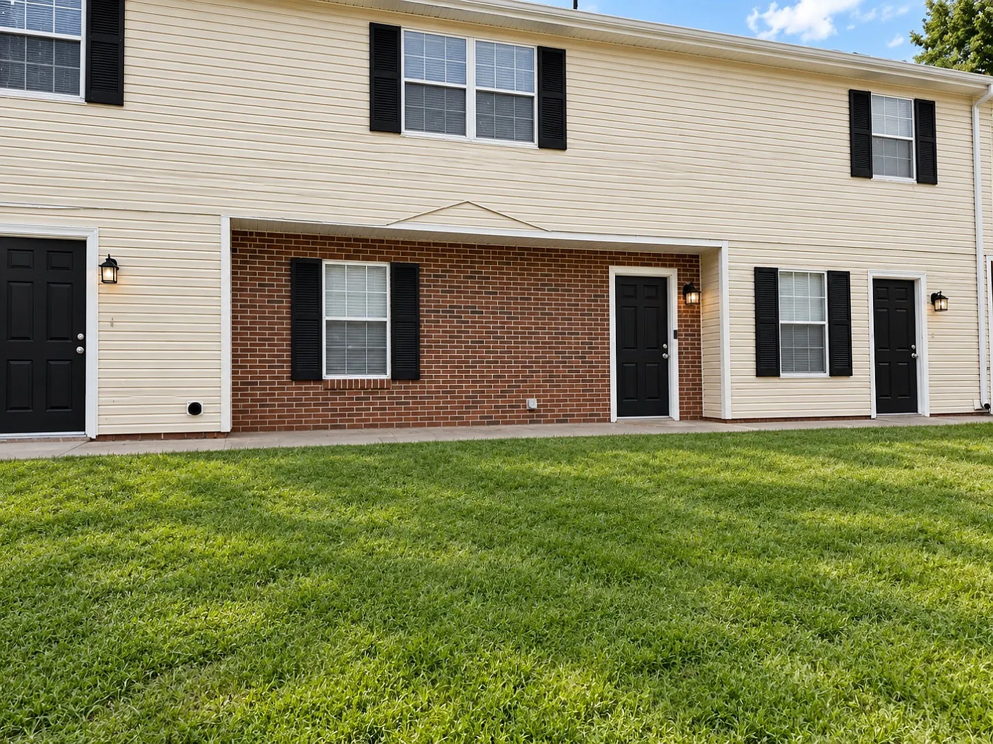 9128 Cedarpark Lane - D — Photo 4