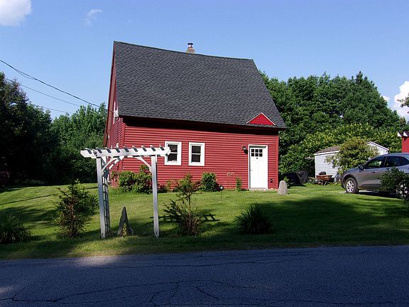 2nd image of 421 Bradley Hill Road