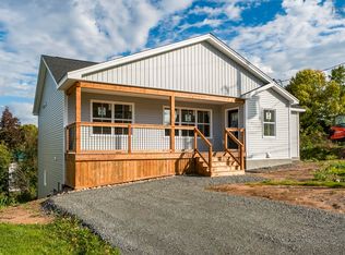 75 Burgess Cres, Windsor, NS B0N2T0