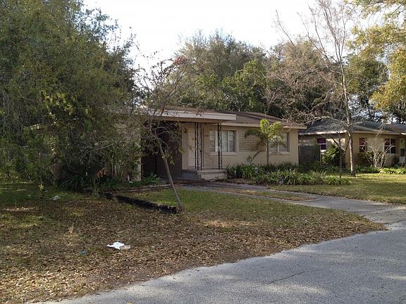 3rd image of 2526 S Laurel Ave
