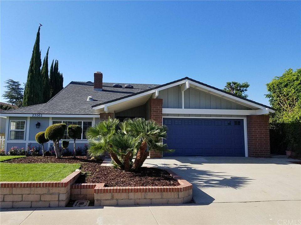 1st image of 23062 Aspen Knoll Dr