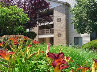 110 Twin Ponds Ln #1672488, Bridgeville, PA 15017