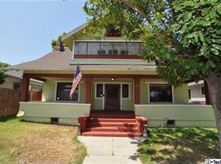 989 E Maple St, Pasadena, CA 91106