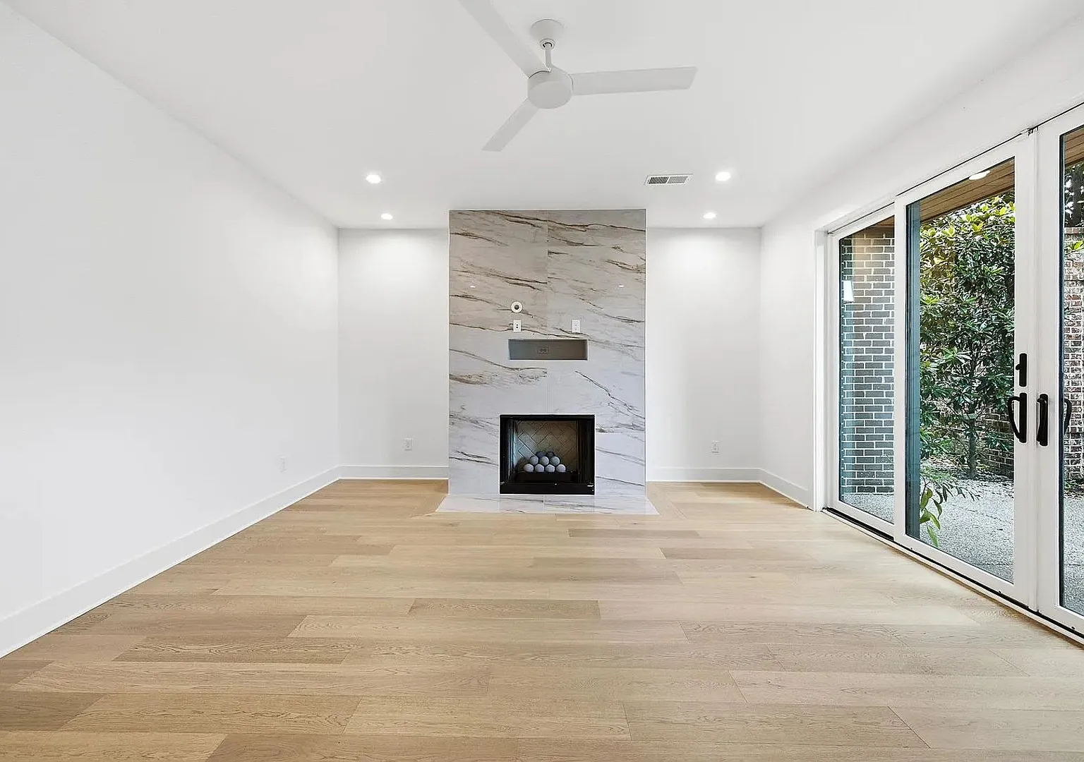 New Construction 4 Bedroom Home In Downtown Memphis — Photo 4