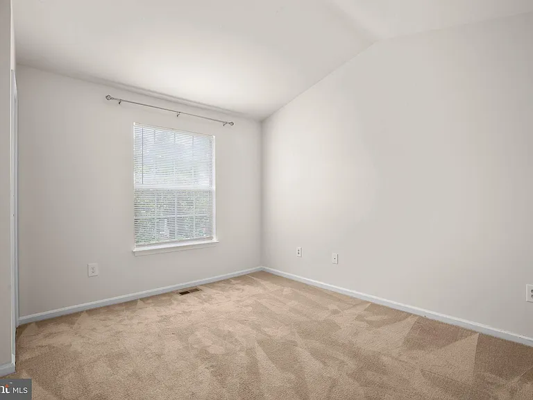 502 Wind Ridge Dr — Photo 23
