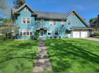 3362 Chalfant Rd, Shaker Heights, OH 44120