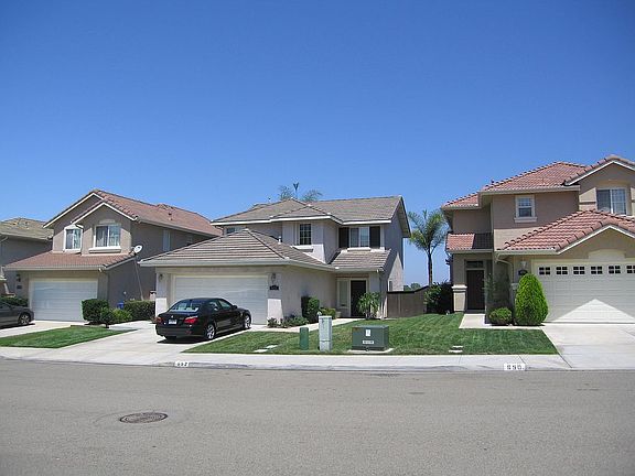 2nd image of 652 Sonoma St