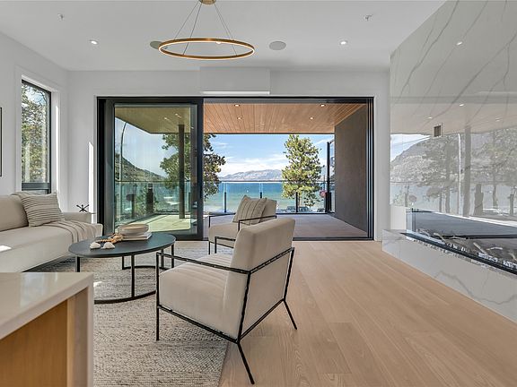 2nd image of 602 Lakeshore Dr W #202