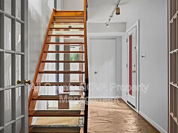 4th image of 8108 Timber Valley Ct
